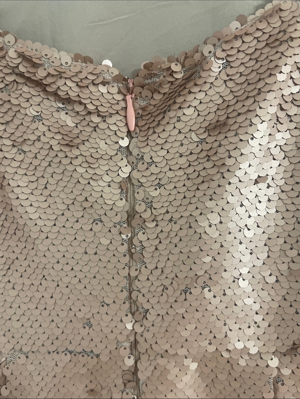 L'AGENCE FEMME SEQUIN CUTOUT MIDI ROSE GOLD DRESS sz 2 - Picture 11 of 12